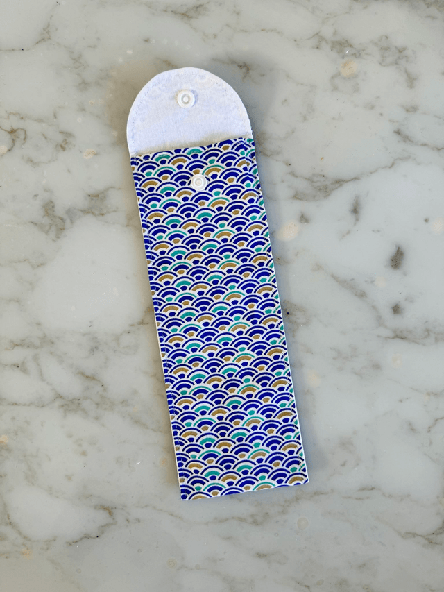 Étui à brosse à dents / ou à couverts