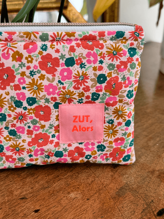 Pochette plate matelassée M