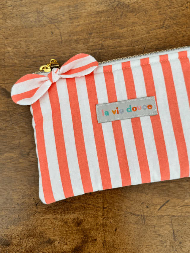Pochette plate matelassée M