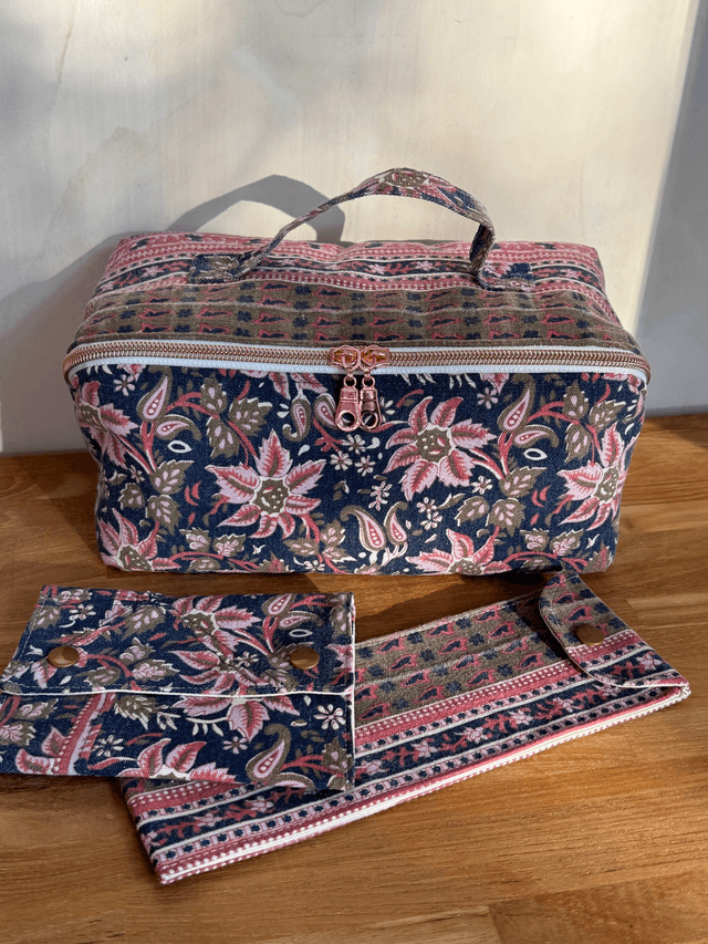 Trousse de toilette ouverture à plat