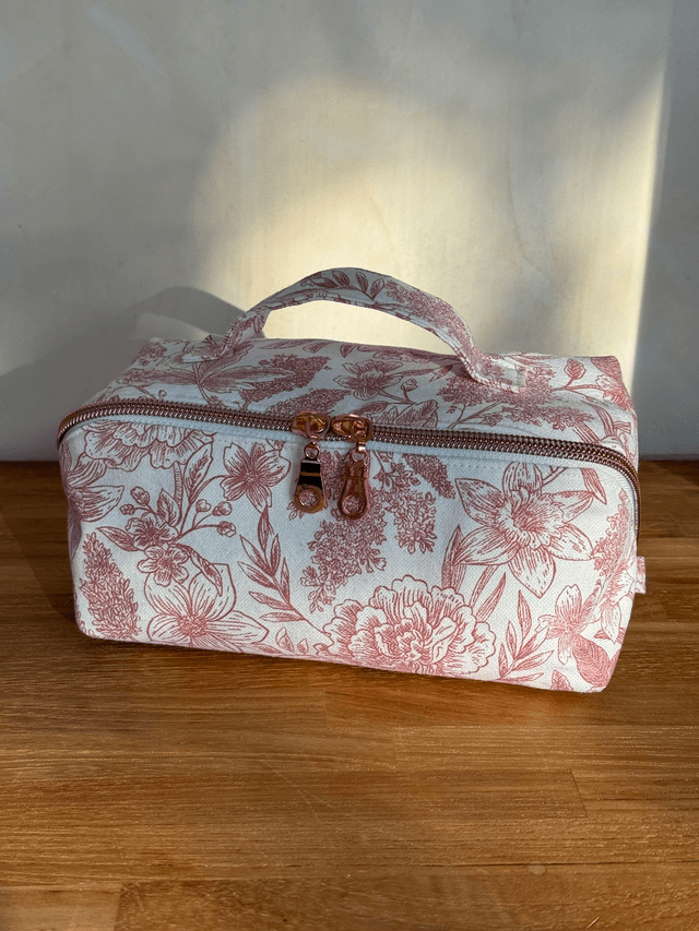 Trousse make-up ouverture à plat