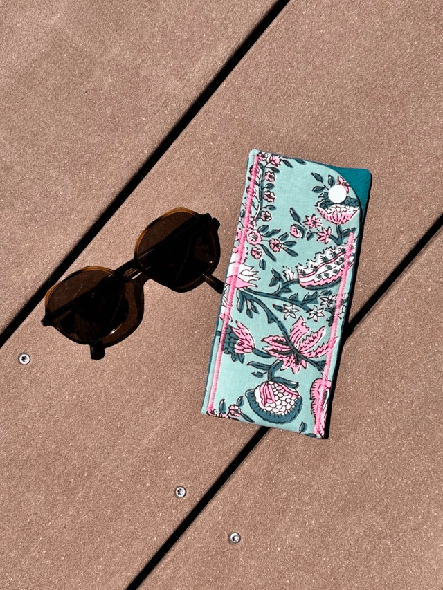 Étui à lunettes