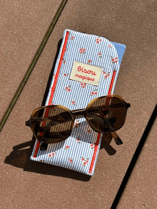 Étui à lunettes