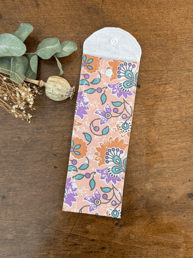 Étui à brosse à dents / ou à couverts
