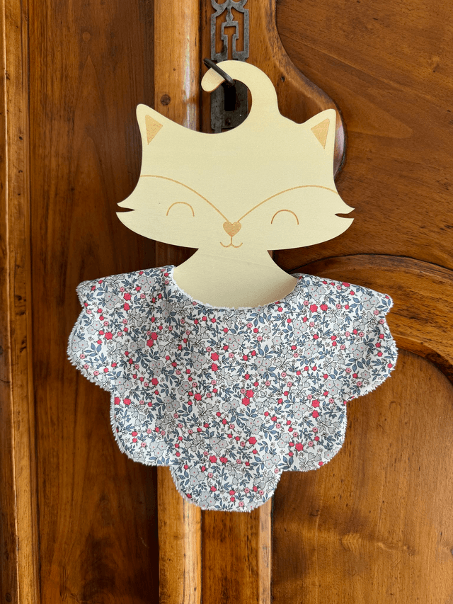 Bavoir fleur bébé fille (0-12 mois)