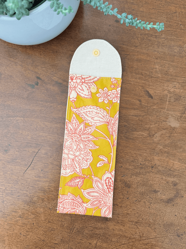 Étui à brosse à dents / ou à couverts