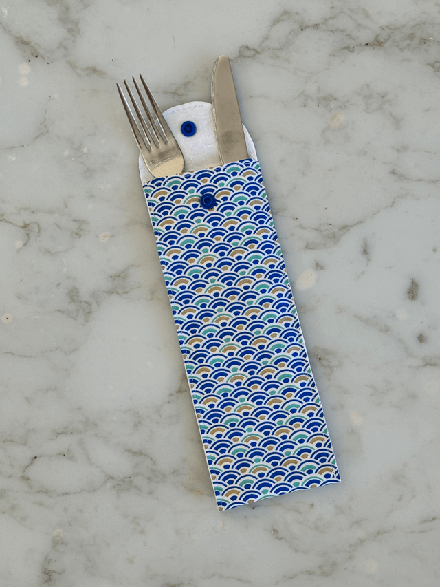 Étui à brosse à dents / ou à couverts
