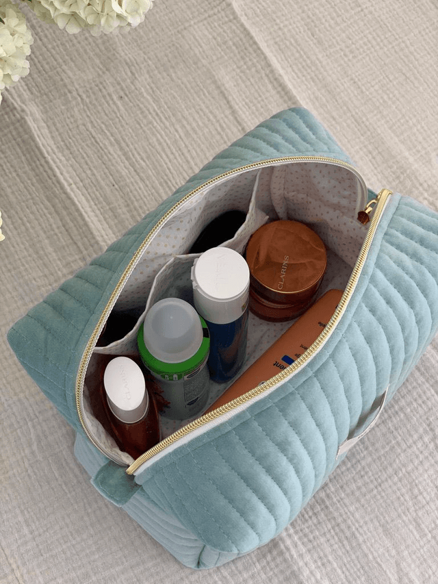 Trousse de toilette SUZANE velours matelassé