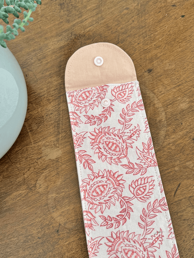 Étui à brosse à dents / ou à couverts