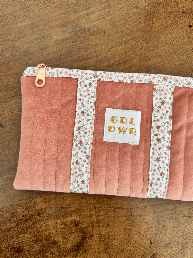 Pochette plate matelassée M - velours