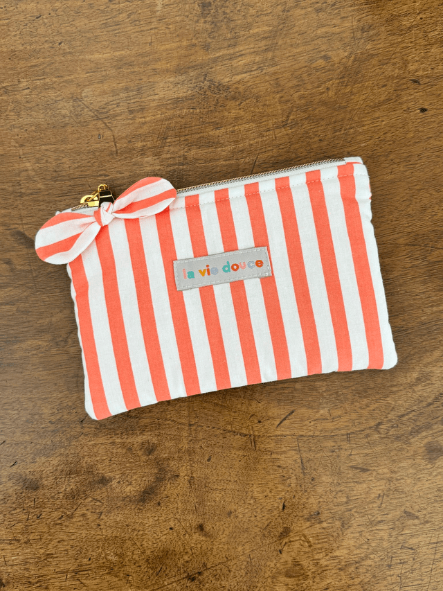 Pochette plate matelassée M