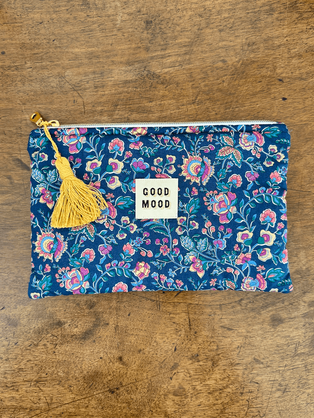 Pochette plate matelassée L